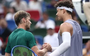 Goffin Beats Shelton in Straight Sets at Shanghai Masters